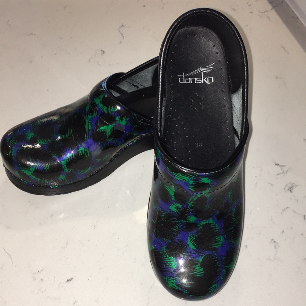 Dansko Clogs. Size 38. Like New!!! - image 1